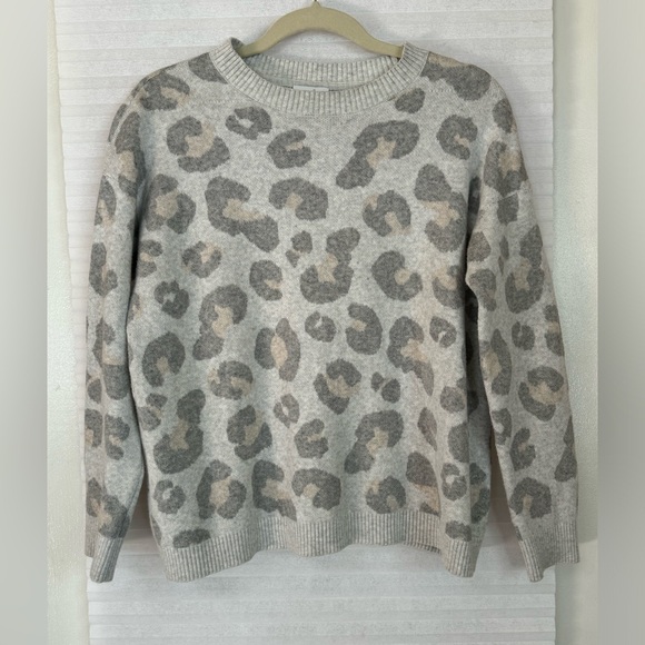 J.Jill Leopard Crew Neck Sweater Size XS Petite - Picture 3 of 8